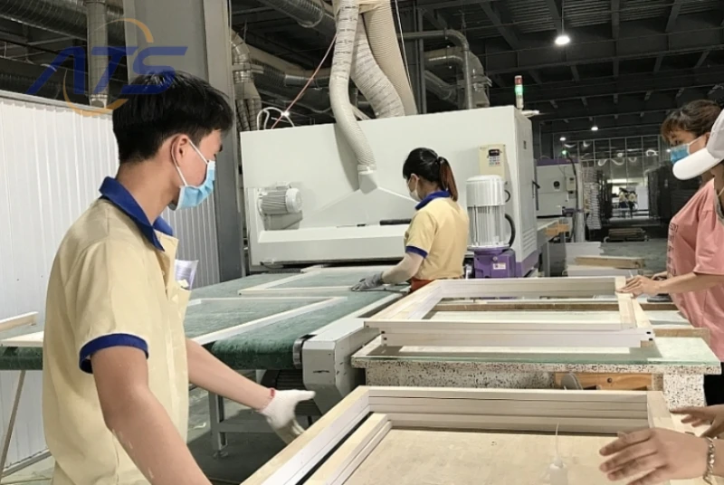 Bán hàng vào khu chế xuất có chịu thuế GTGT không?