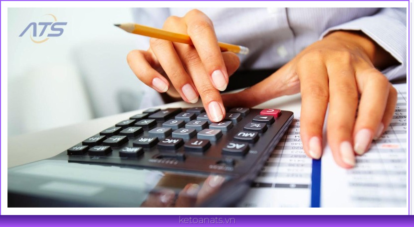 Vì sao doanh nghiệp thực hiện bút toán điều chỉnh sau quyết toán thuế