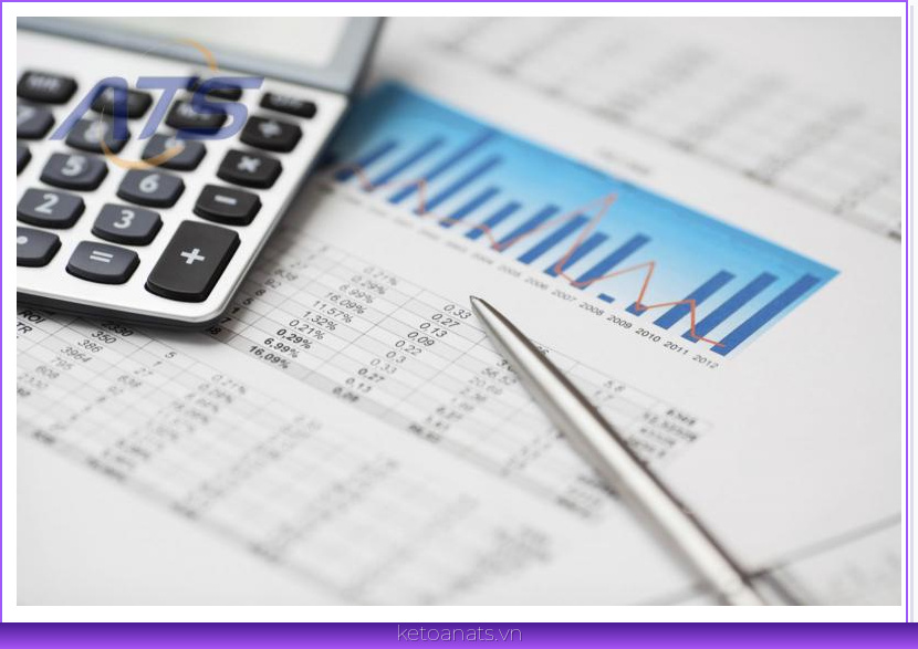 Có nên thuê dịch vụ kế toán hay không?