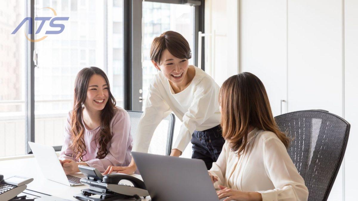 Có thể ký hợp đồng cùng lúc 2 công ty được không?