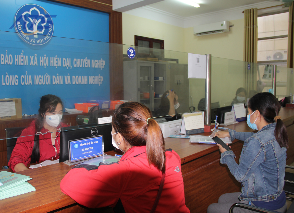 Dịch vụ bảo hiểm xã hội tiết kiệm thời gian và chi phí