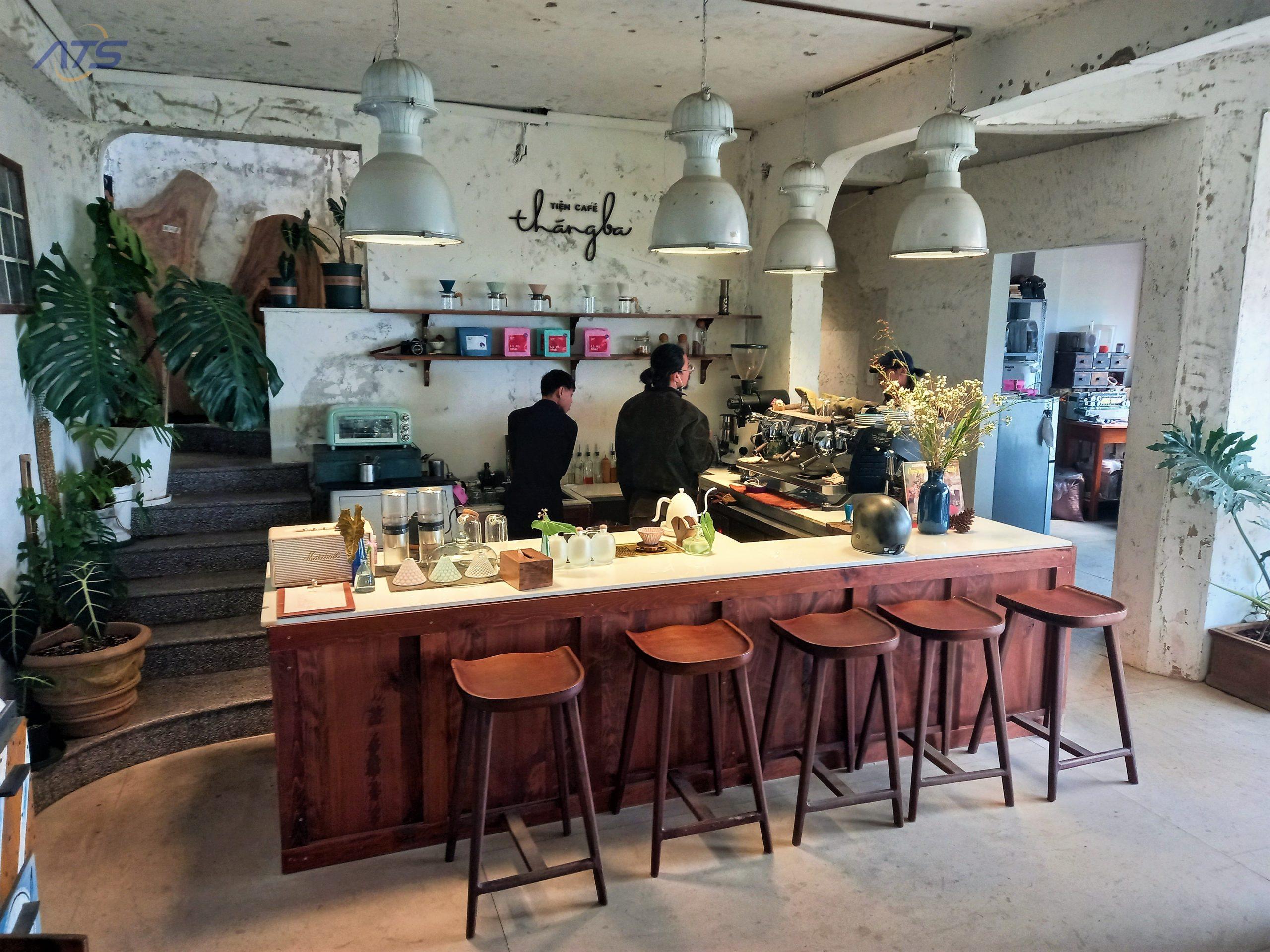 Tầm quan trọng của việc quản lý thu chi khi mở quán cafe