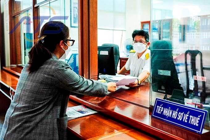 Thủ tục giải thể và đăng ký địa điểm hộ kinh doanh khác quận