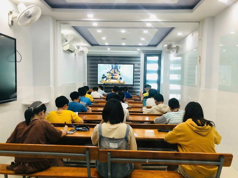 Mở lớp dạy thêm tại nhà có phải xin phép không?